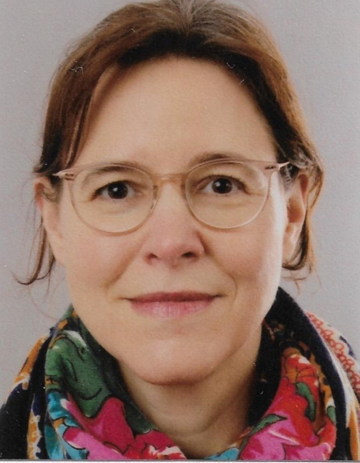 Dr. Simone Kriesemer